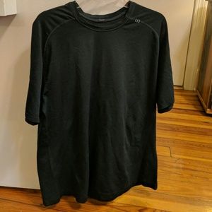 Lululemon Tee-shirt